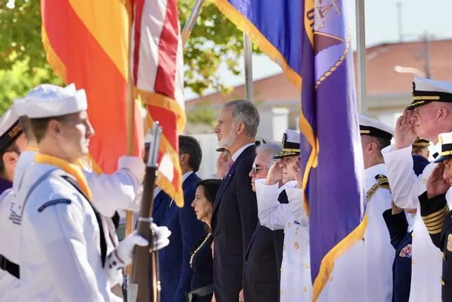 Felipe VI conmemora con EEUU en la base militar de Rota el 25 aniversario de los atentados del 11-S