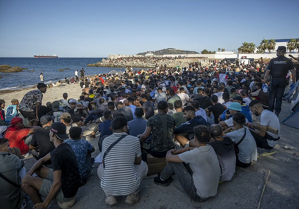 La jueza Tardón busca responsables del asalto a Ceuta por encima del delegado del Gobierno