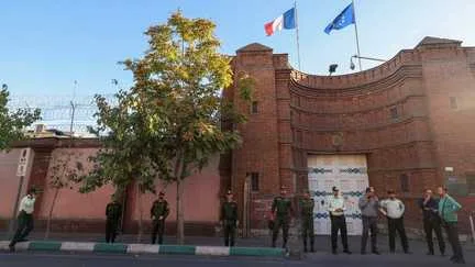 L'Iran interdit le retour de deux diplomates français retenus brièvement en juillet