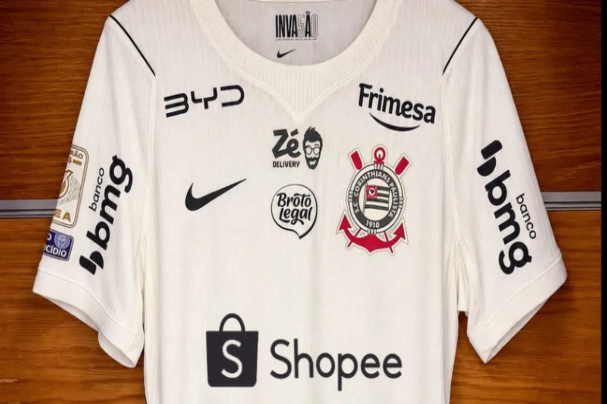 Shopee estreia como patrocinadora máster do Corinthians em clássico contra o Palmeiras