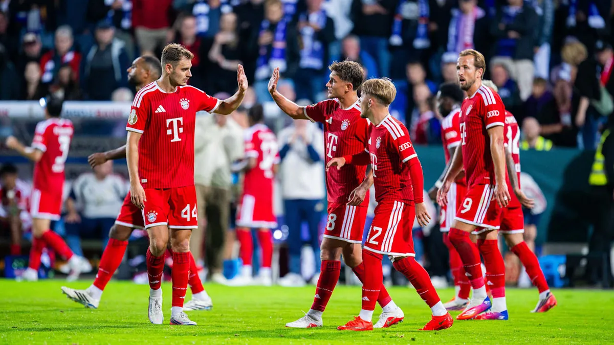 „Beide sehr selbstbewusst“ - Klopp schwärmt von DIESEN Bayern-Stars