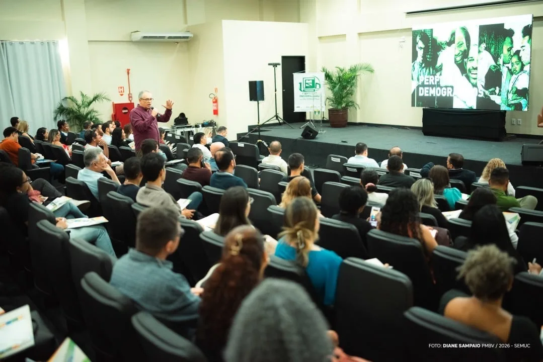 Servidores municipais participam de seminário sobre previdência e direitos na aposentadoria