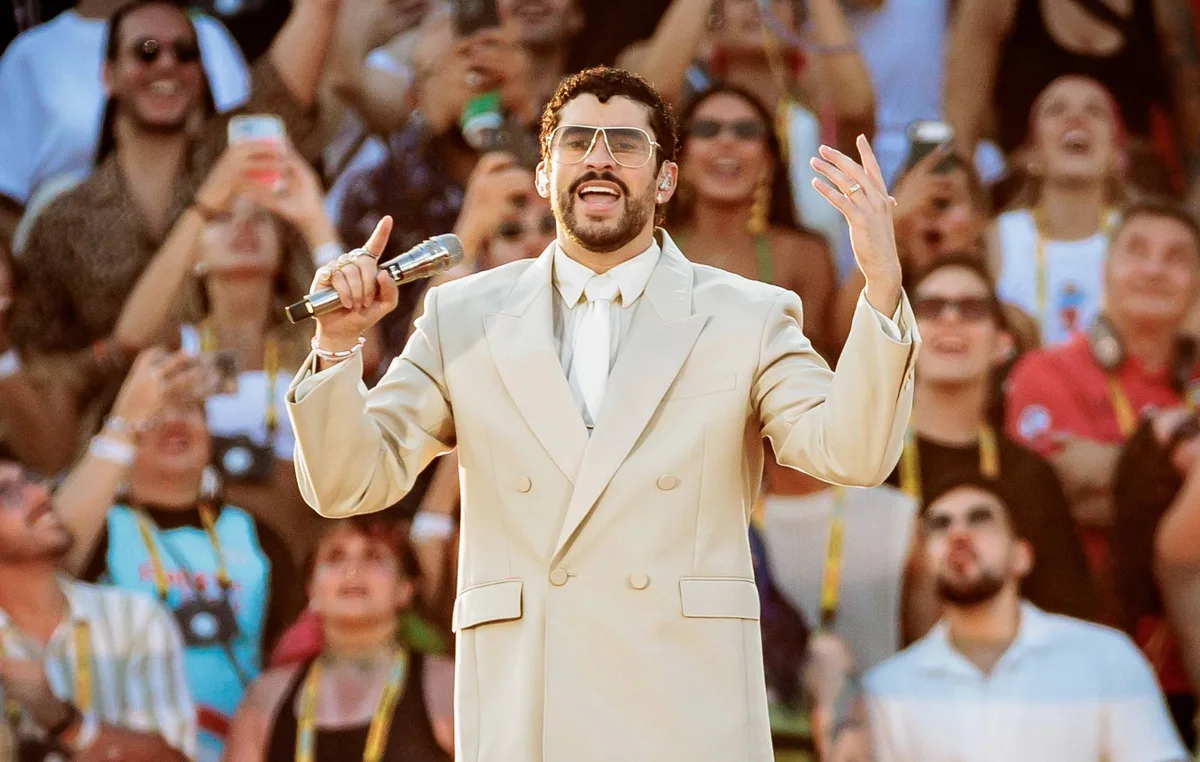 Bad Bunny sells out Puerto Rico tour finale after more than 1million fans queue for tickets