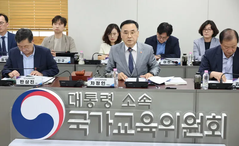 수능 서술·논술형 52%가 “도입 찬성”
