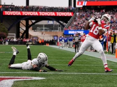 Drake Maye accounts for 5 TDs as Patriots roll past Raiders 45-17