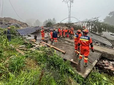 Death toll rises to 16 in landslides in southeastern China