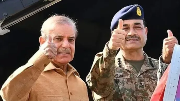 Asim Munir empowered to hire, fire, retire armed forces under new Pak military law