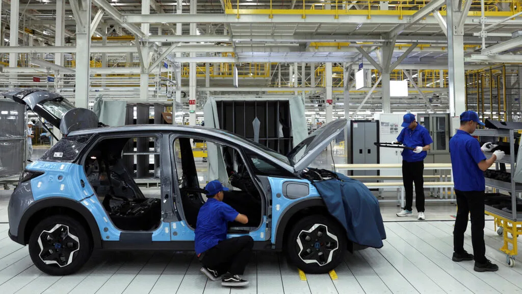 Les voitures électriques chinoises construites trop vite pour les autorités de régulation et de contrôle?
