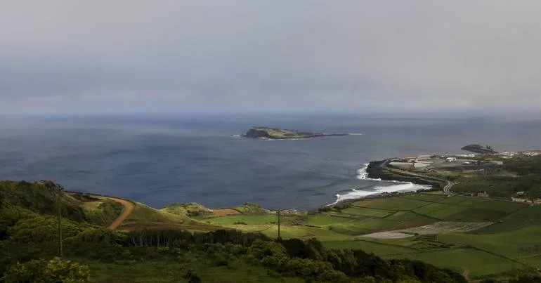 Governo dos Açores questionado sobre aeródromo da Graciosa