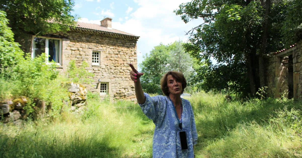 Haute-Loire. « Ce patrimoine est en péril ! » : elle se bat pour récupérer et rénover son château