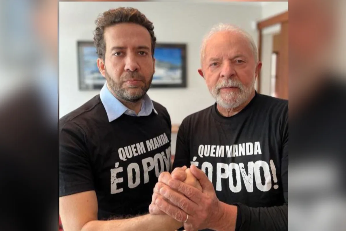 Janones acusa TSE de "censura" após decisão de suspender "Exército do Lula"