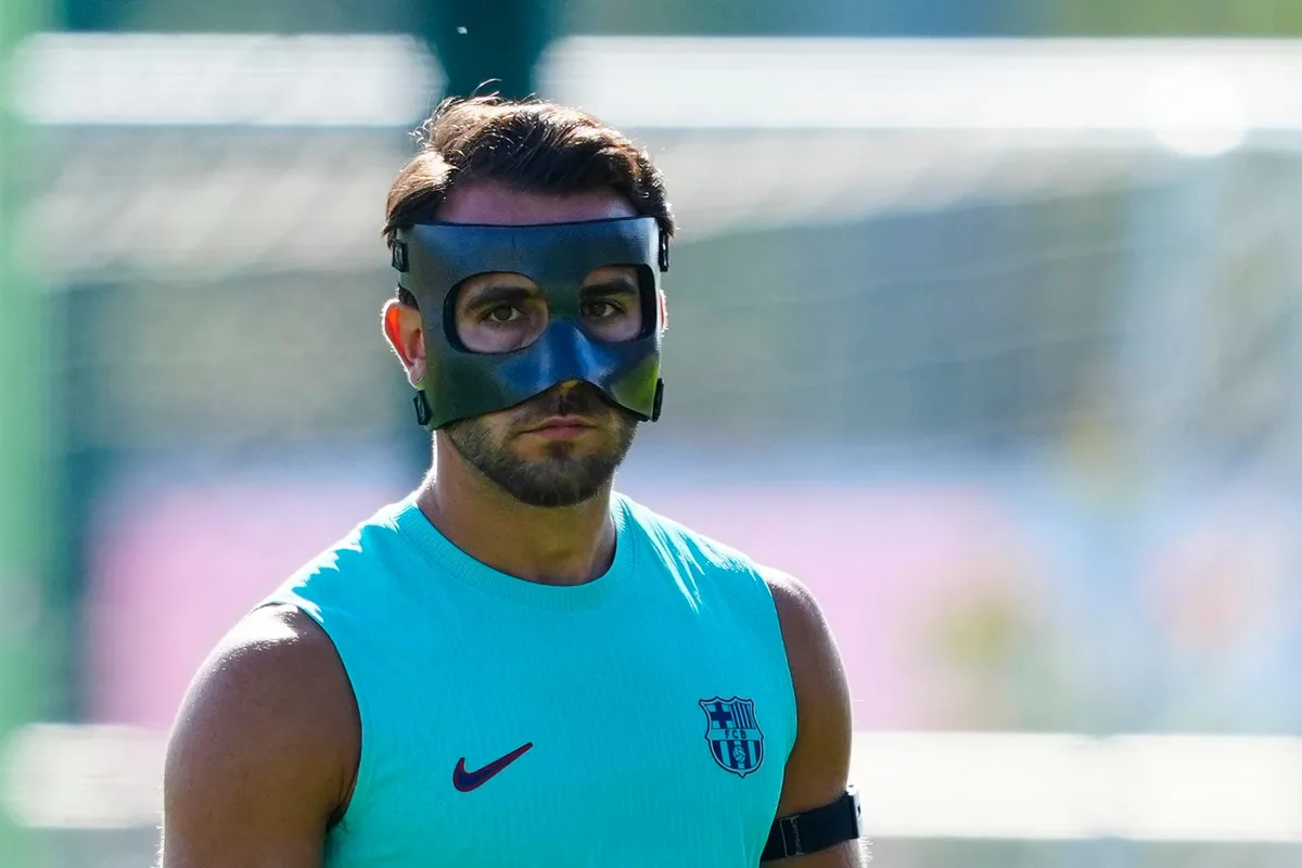 “El podio del Balón de Oro debería ser blaugrana”