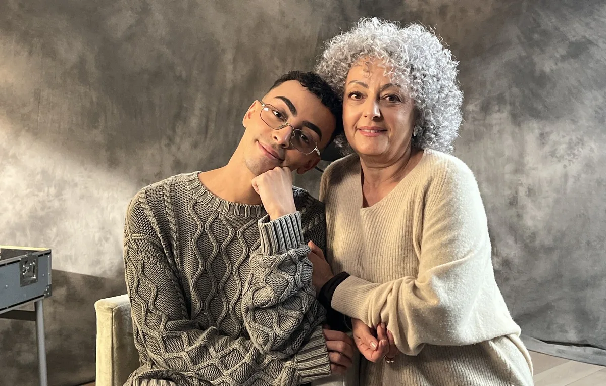 « Bats-toi comme une fille, mon fils » sur France 4 : Bilal Hassani, le courage d’être soi