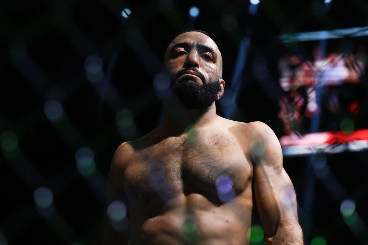 «Что это за объятия?» Экс-чемпион UFC раскритиковал Гэрри за поведение в бою с Махачевым