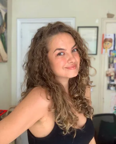 Morre a ex-Rebelde Lua Blanco, aos 39 anos, após luta contra câncer