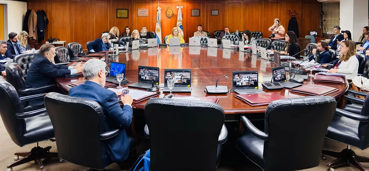 No es bueno que los jueces interpreten las leyes en su propio beneficio