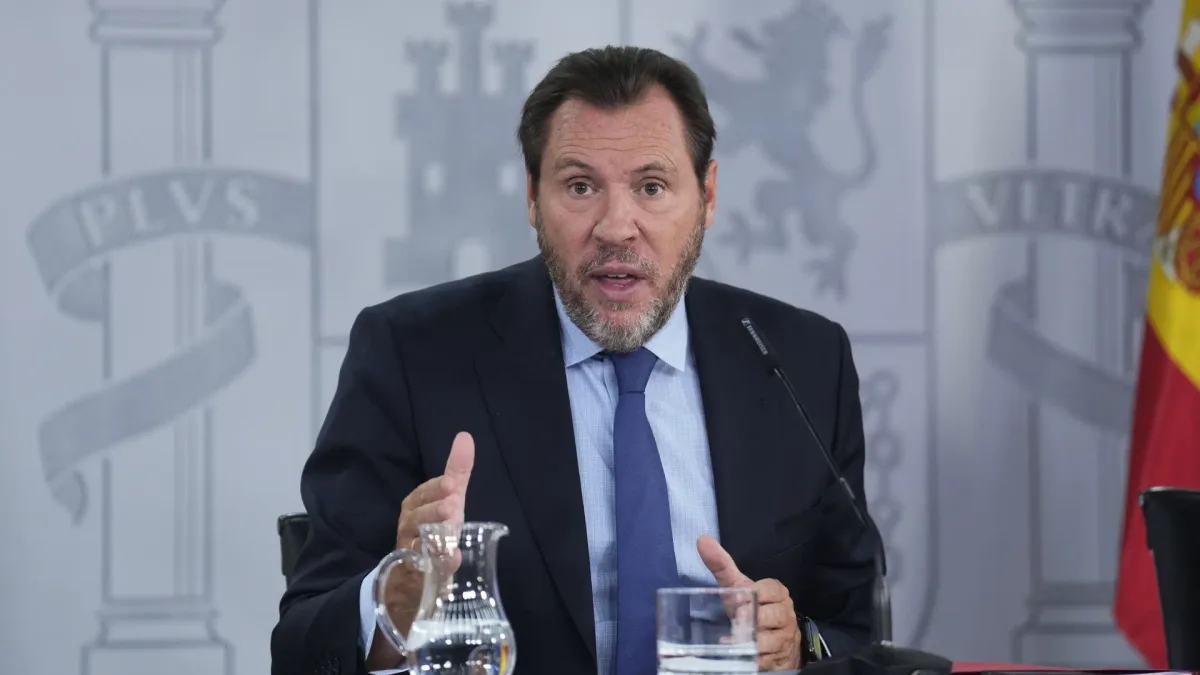 Puente dice que sin el puerto de Ceuta están en "un callejón sin salida" y que el Gobierno lucha contra "muchos agentes"