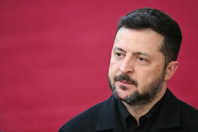 Zelensky prévient que les drones ukrainiens vont rendre l’espace aérien russe dangereux