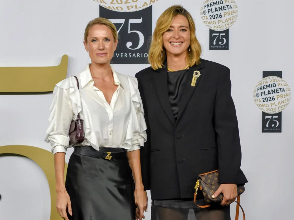 Sandra Barneda y Pascalle Paerel reaparecen radiantes, y derrochando amor, cinco días después de su boda