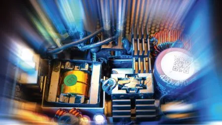 heise+ | Sechs SFX-Netzteile für kompakte Gaming-PCs im Test