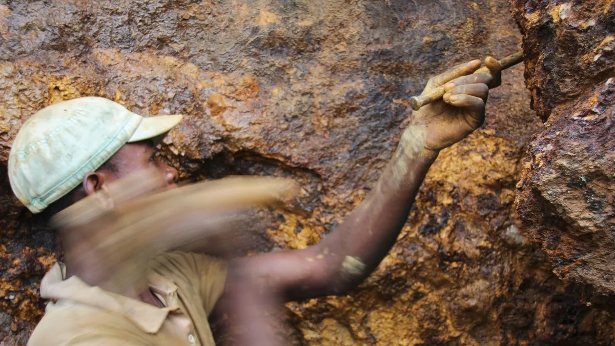 Más de 100 muertos en el derrumbe de una mina de oro ilegal en República Centroafricana