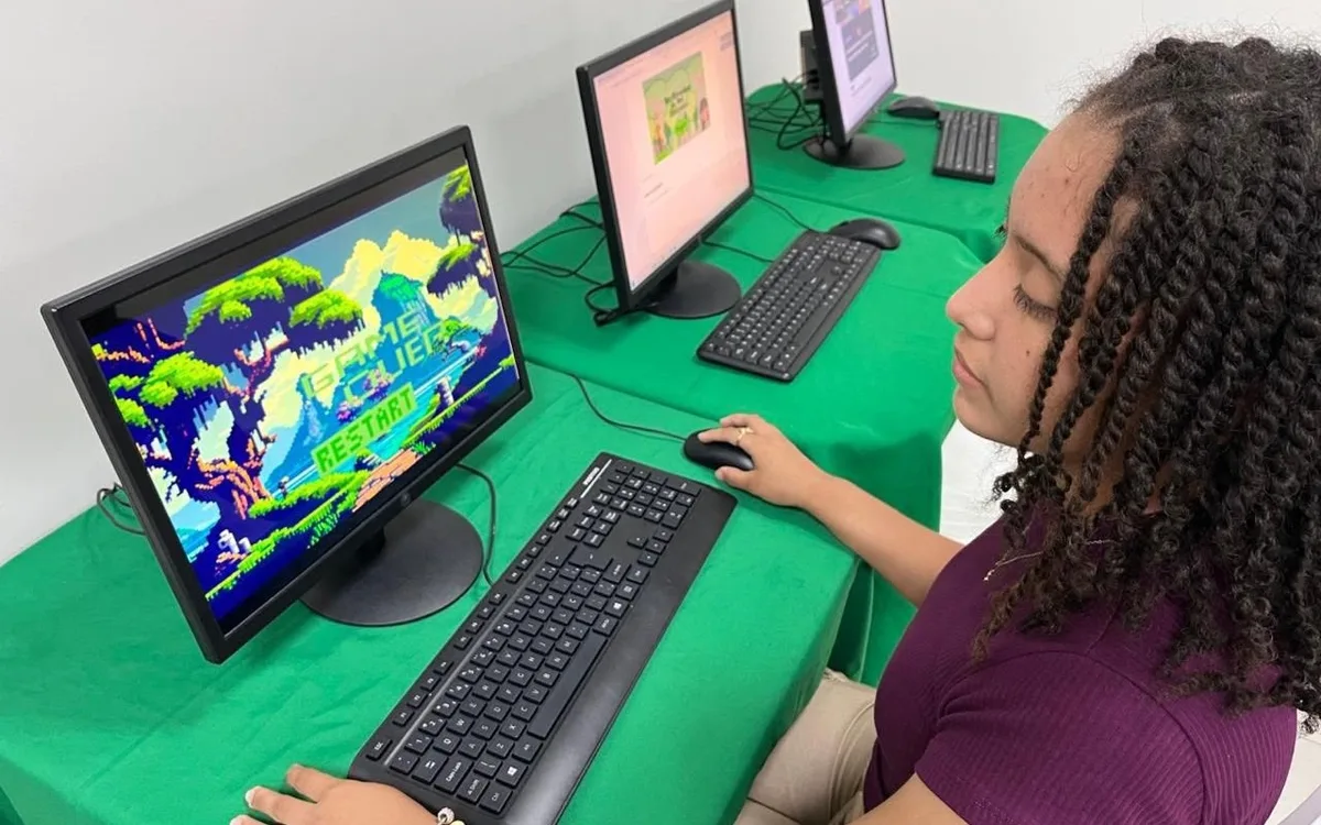 Inscrições para meninas desenvolverem jogos e concorrerem a prêmios terminam nesta terça-feira (15) em Manaus; saiba como participar
