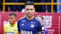 Lendas do futebol colombiano angariam 690 mil euros em jogo solidário após sismo