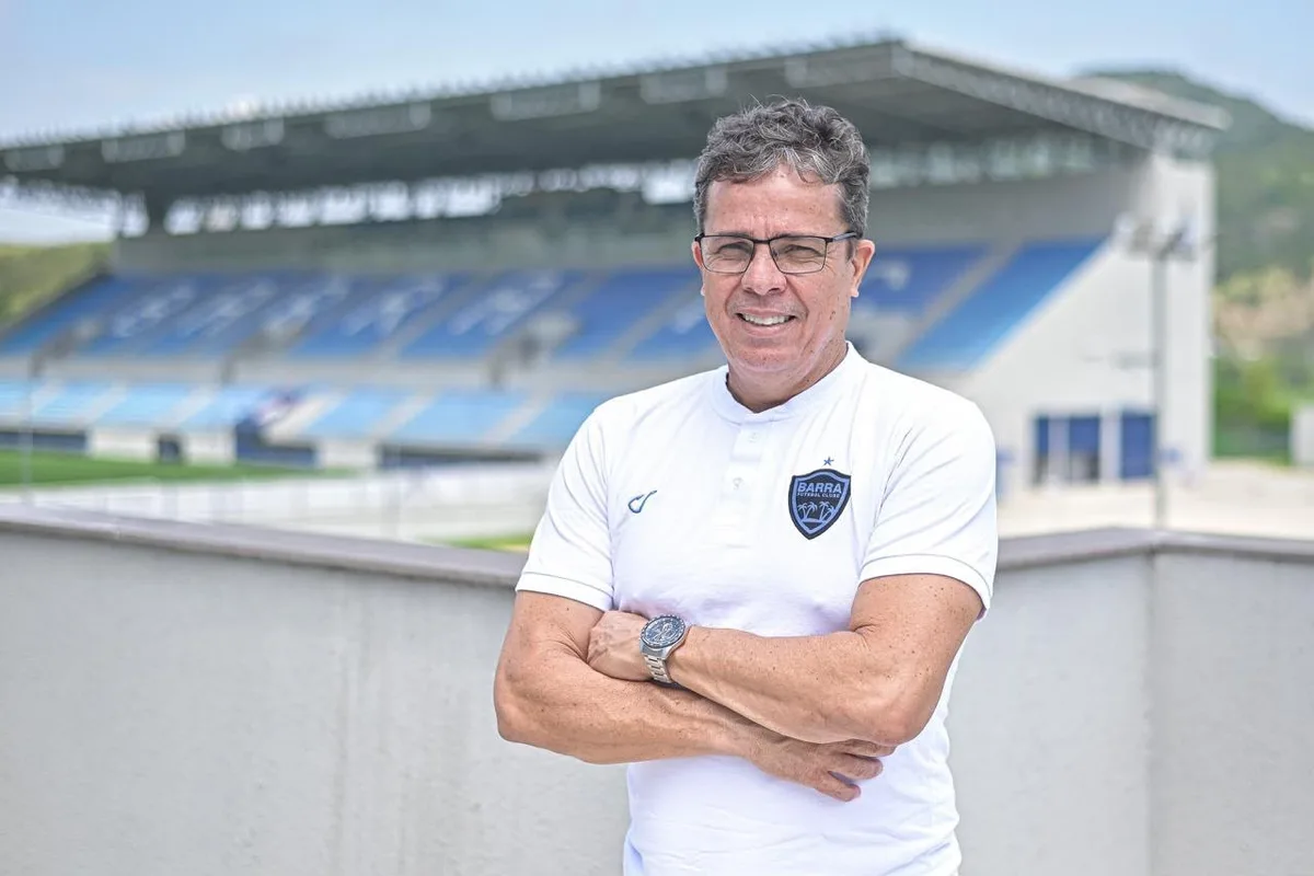 Barra renova com o técnico Evaristo Piza para a Série C de 2027