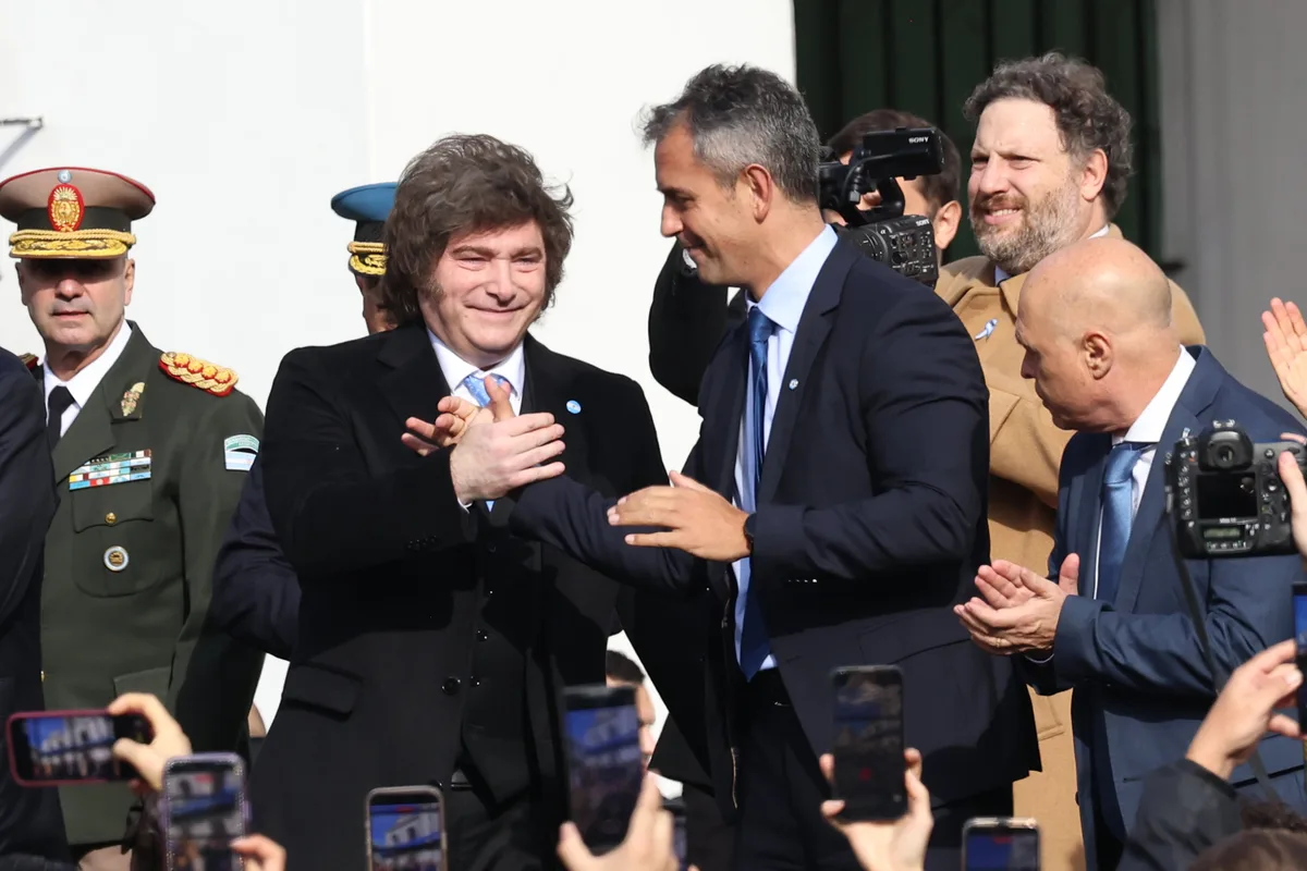 Renunció el director de la Oficina de Presupuesto del Congreso tras el avance oficialista sobre el organismo