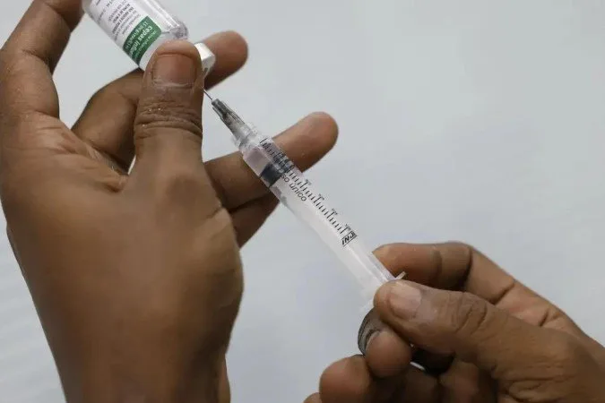 Brasil realiza Dia D de vacinação contra 20 doenças neste sábado