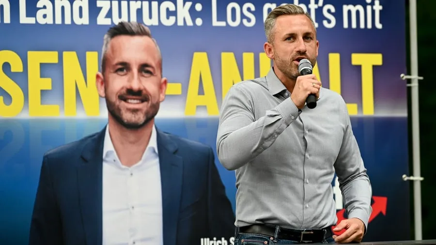 Kaderschmiede und FPÖ-Hilfe: Wie sich die AfD auf eine mögliche Regierung vorbereitet