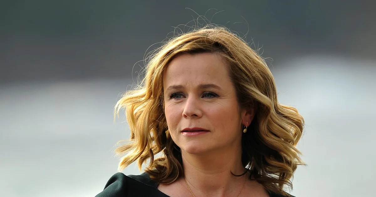 Emily Watson contó que una secta intentó impedirle protagonizar la película que le cambió la vida