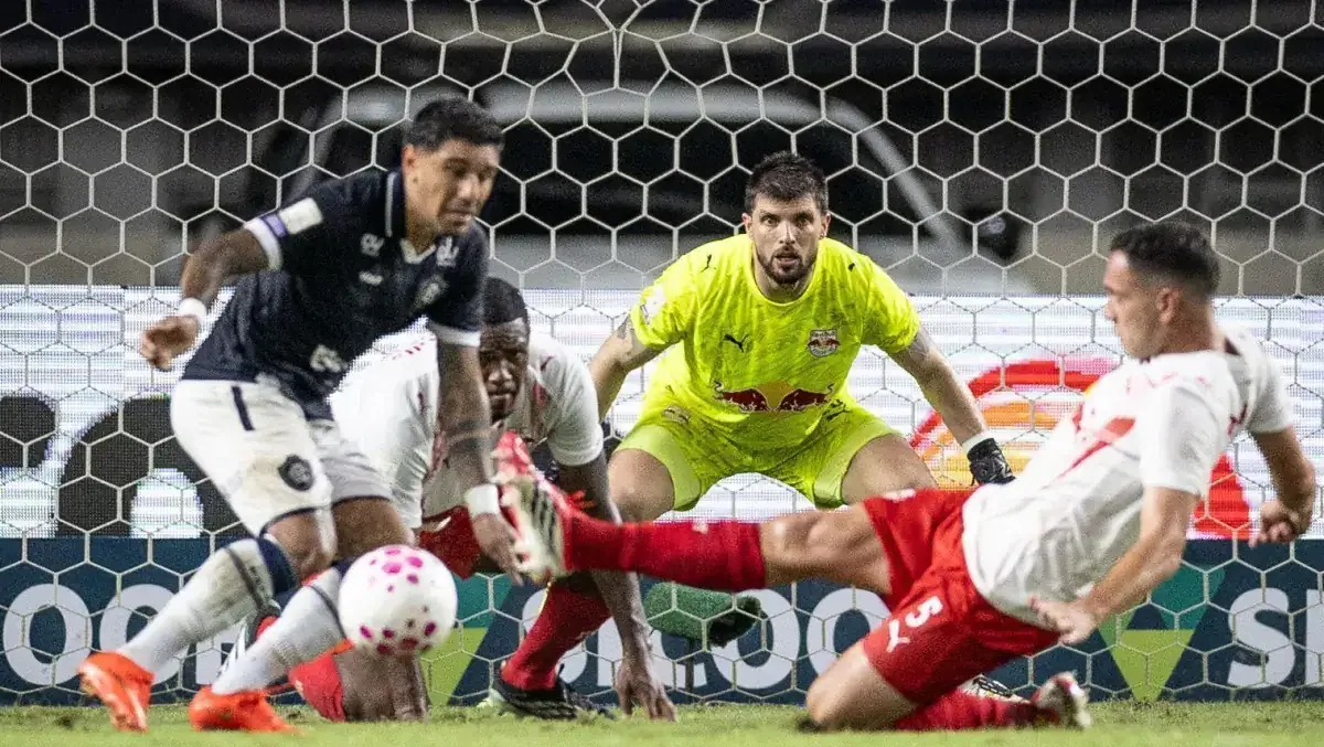 Brasileirão: Remo busca empate com Bragantino, mas segue longe de deixar Z4