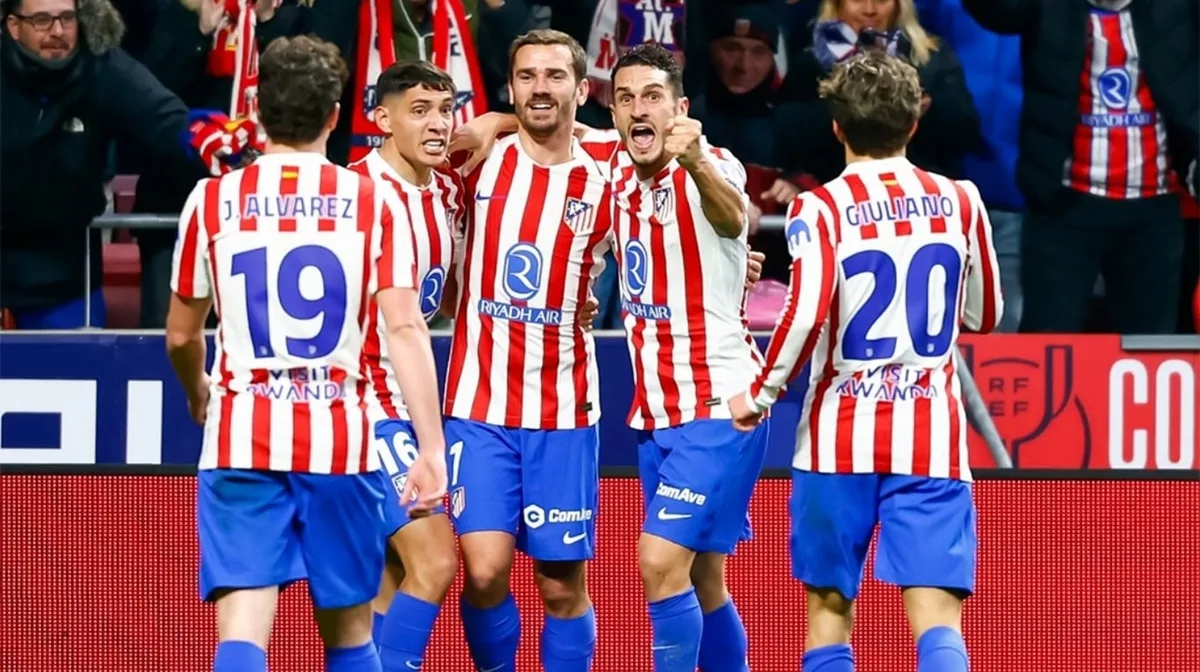 La triste noticia que recibió un compañero de Julián Álvarez en Atlético de Madrid antes del partido con Manchester United