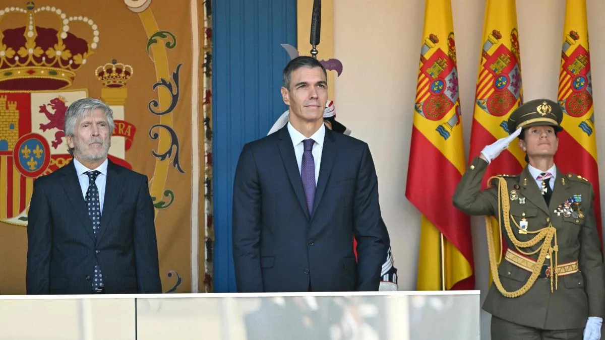 Los Reyes presiden el desfile militar del 12 de octubre