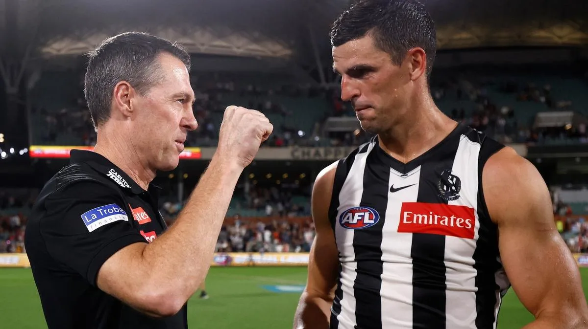 Craig McRae drops hint on Scott Pendlebury future as Gold Coast circles