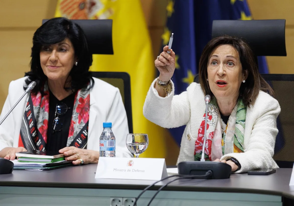 El Congreso convoca a Robles el 6 de octubre a la Comisión de Secretos Oficiales, pero no pone fecha al CNI