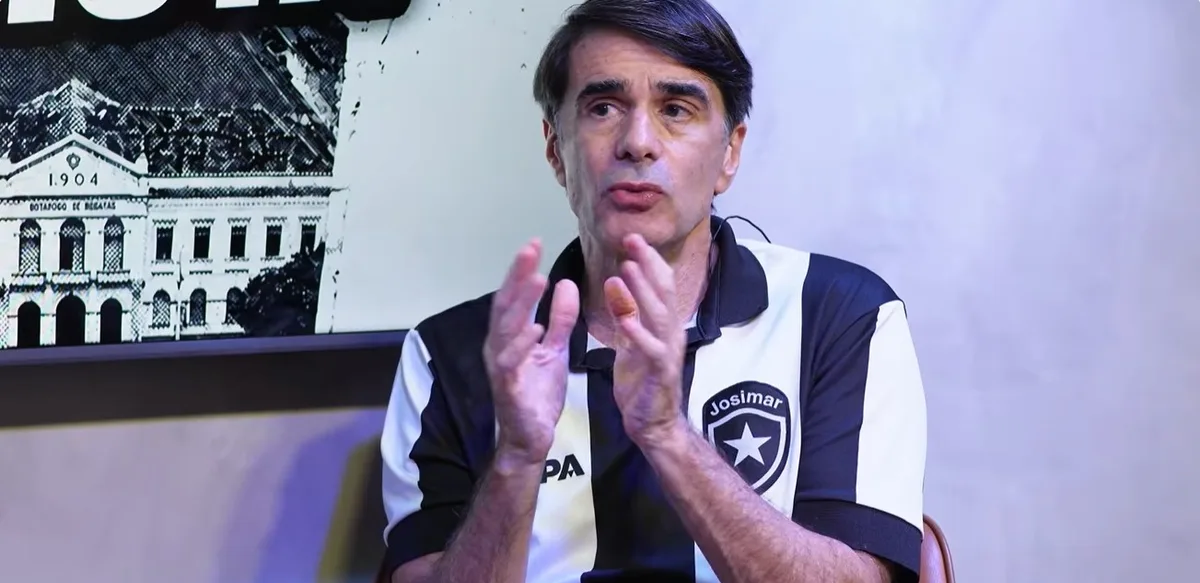 João Moreira Salles admite possibilidade de investir na SAF Botafogo