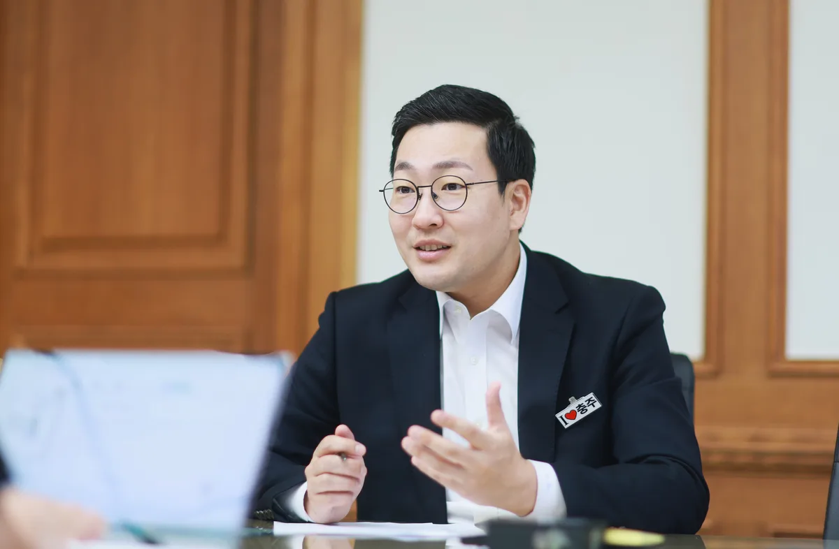 [민선 9기 단체장에게 듣다]“지역 알릴 수 있다면 망가져도 좋아”…이동석 충주시장, ‘미래도시 젊은 충주’ 만든다