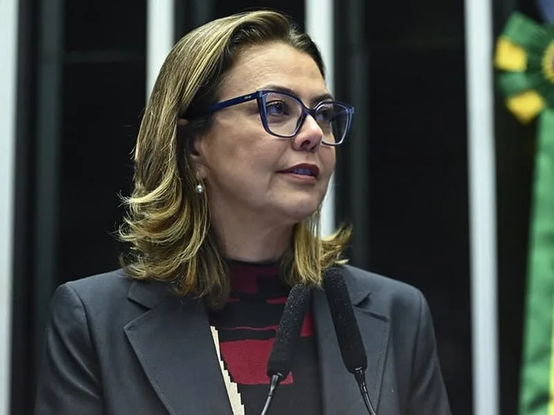 Leila Barros será a relatora da MP que zera taxa das blusinhas