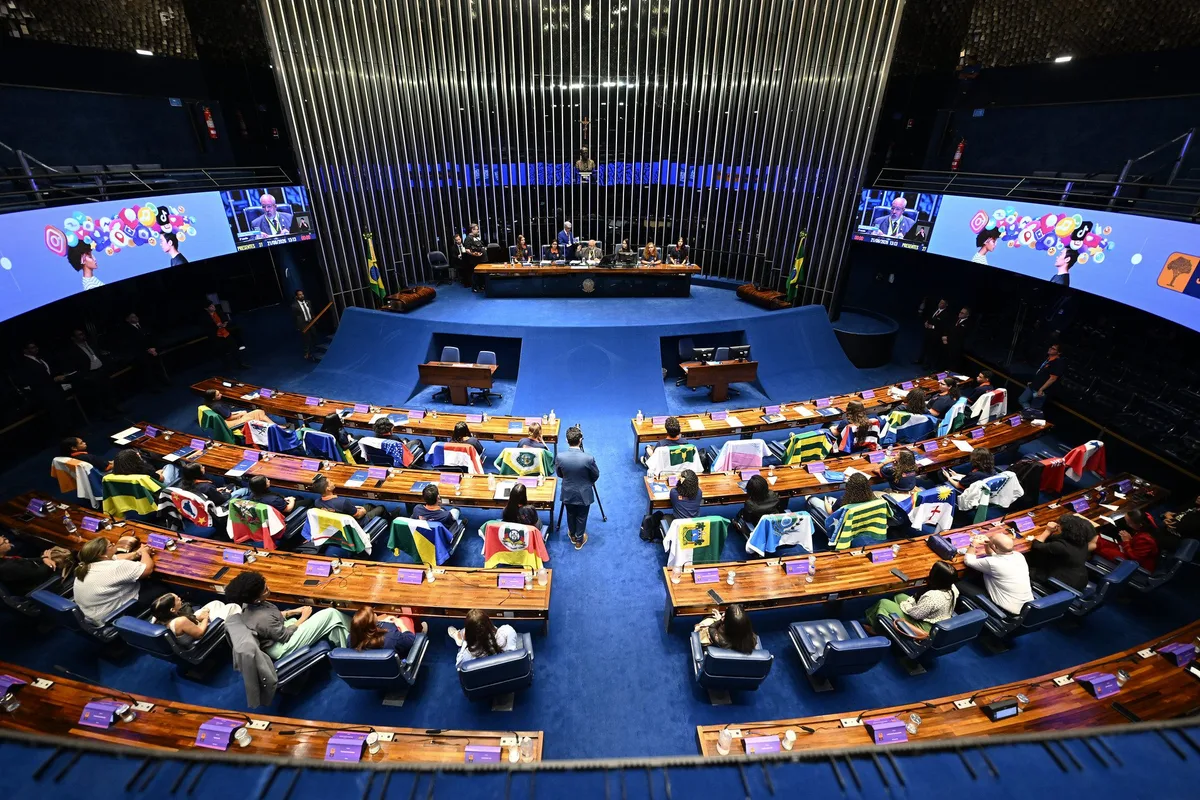 Quem são os candidatos ao Senado pela Paraíba (PB) nas eleições 2026