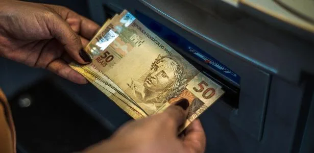 Dinheiro 'esquecido' em bancos cai 17,9% com saque de R$ 340 mi e Desenrola