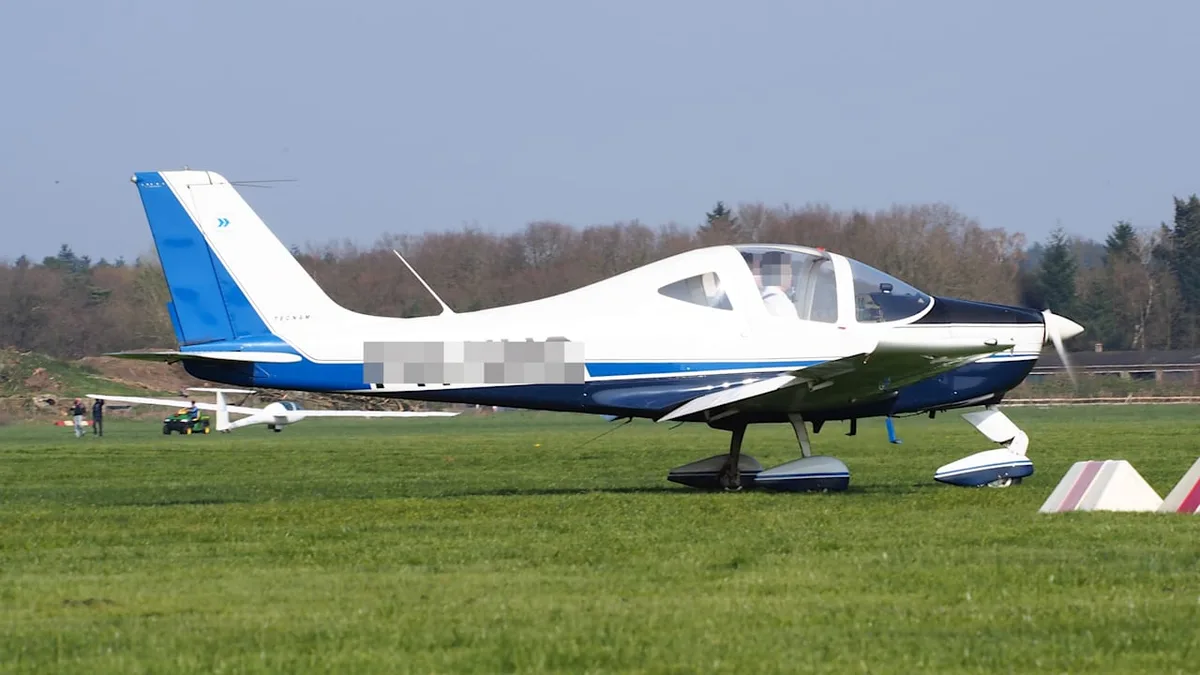 Flugdrama in Österreich - Zwei Deutsche stürzen mit Kleinflugzeug in Attersee
