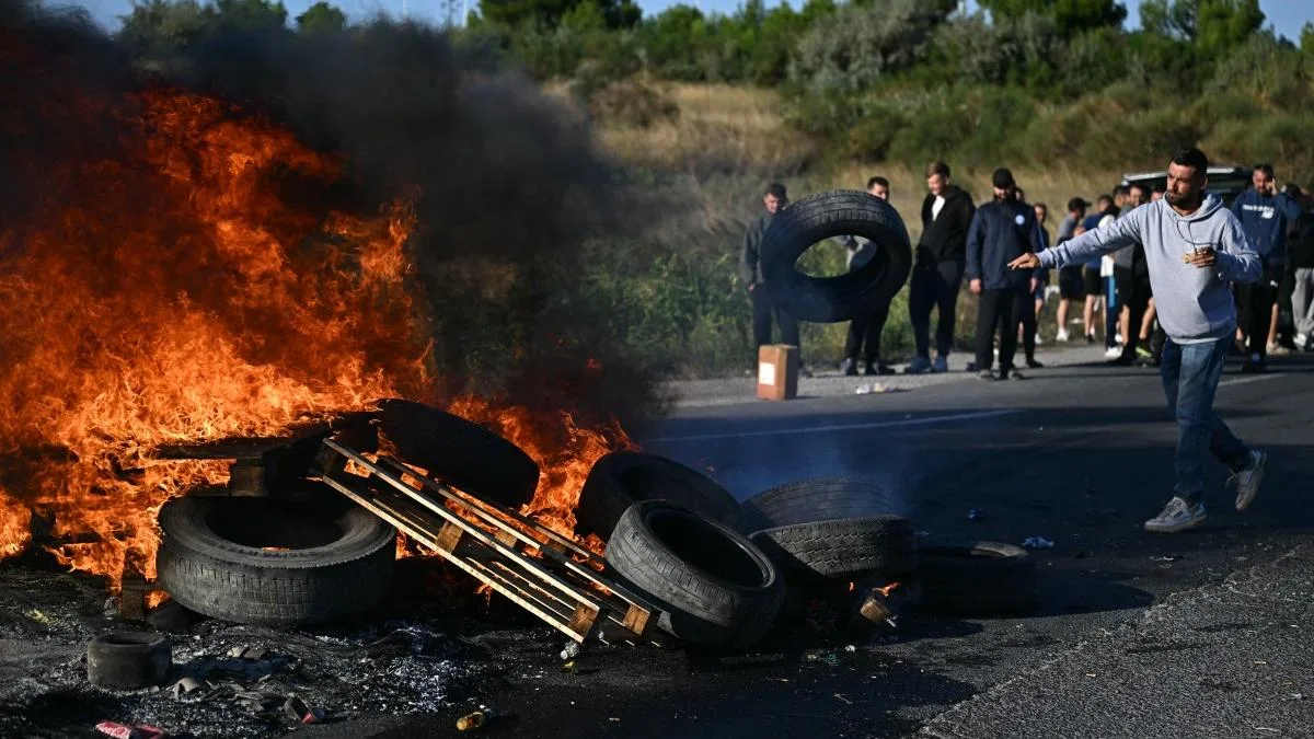 Fin du blocage d’un dépôt pétrolier à Frontignan, occupé par des pêcheurs en colère