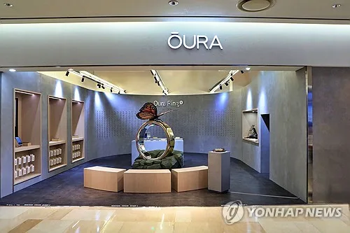 오우라 링 국내 상륙…삼성 갤럭시 링과 맞대결