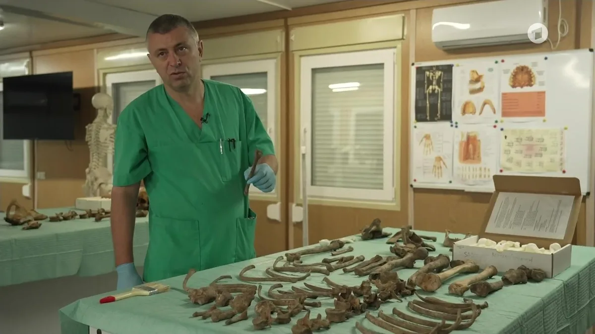 Ukraine-Krieg: Wie Forensiker den Toten ihre Namen zurückgeben