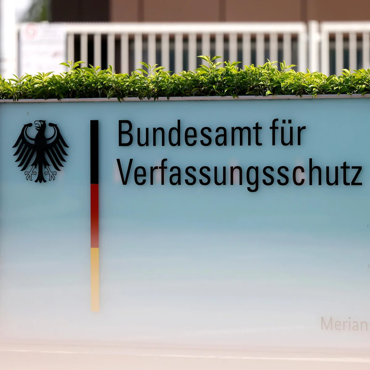 Medienbericht - Geheimes Waffendepot bei Berlin gefunden - Verfassungsschutz sieht Russland als Urheber