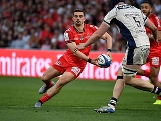 « C’est un peu choquant ! » : comment les joueurs du Stade Toulousain ont vécu l’annonce du départ de Thomas Ramos