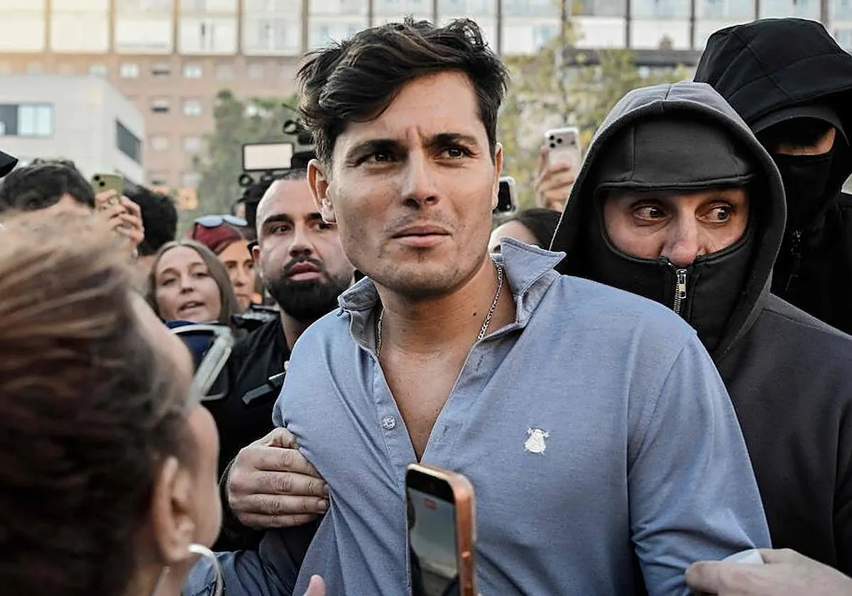 El juez inadmite la querella de Vito Quiles contra Begoña Gómez por presunta denuncia falsa