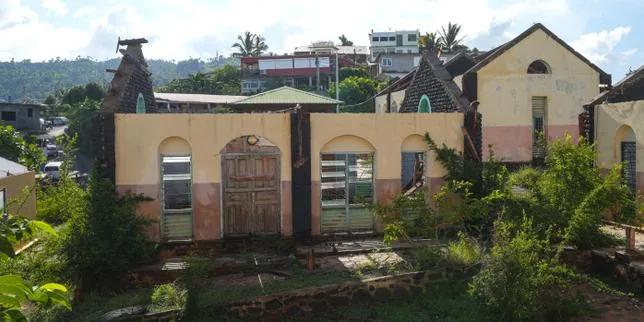 « Des plafonds pas encore terminés » : à Mayotte, une rentrée des classes encore marquée par le cyclone Chido